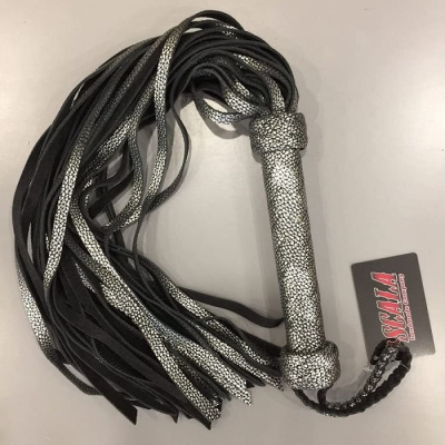 Флогер (Элитная кожа, Италия) BDSM SCALA (FE-3202)